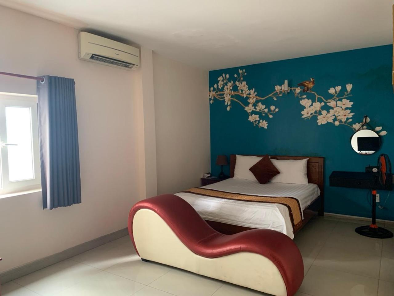 Ha Long Hotel Thu Duc Hcmc Ho Chi Minh-staden Exteriör bild